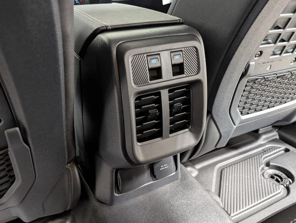 New 2026 Shadow Black Ford Badlands image 17
