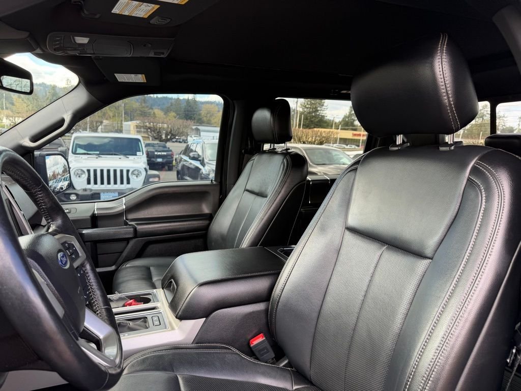 Used 2020 Agate Black Metallic Ford Lariat image 15