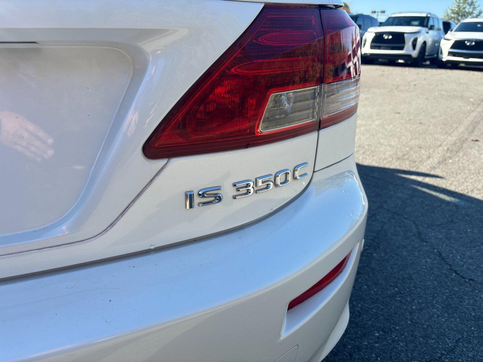 Used 2013 Starfire Pearl Lexus Base image 11