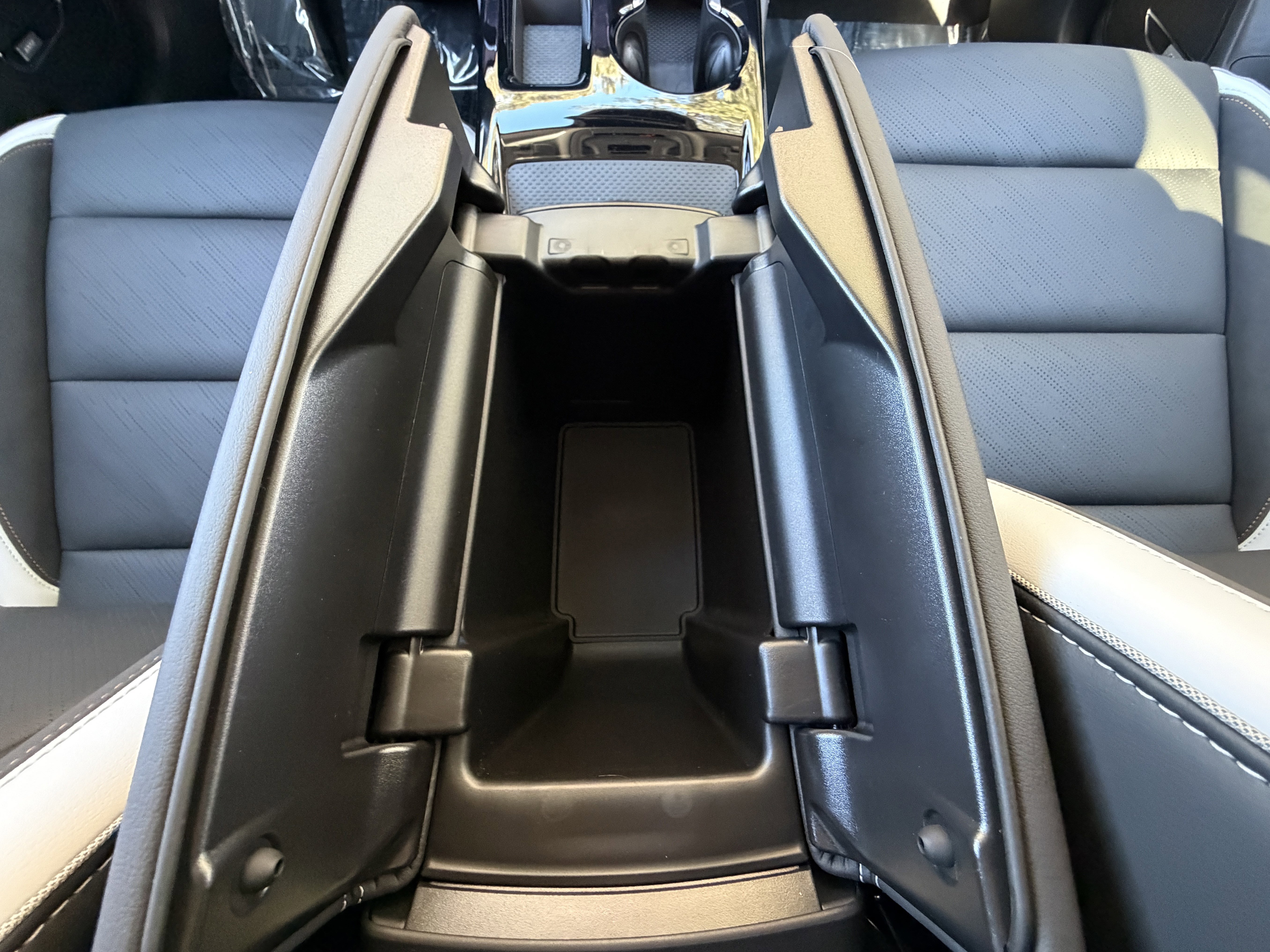 2026 Buick Envision Sport Touring - Photo 25