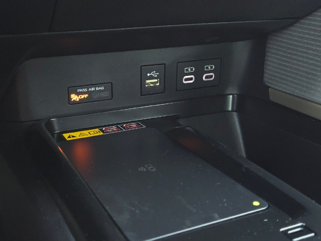 Used 2026  Toyota SE image 28