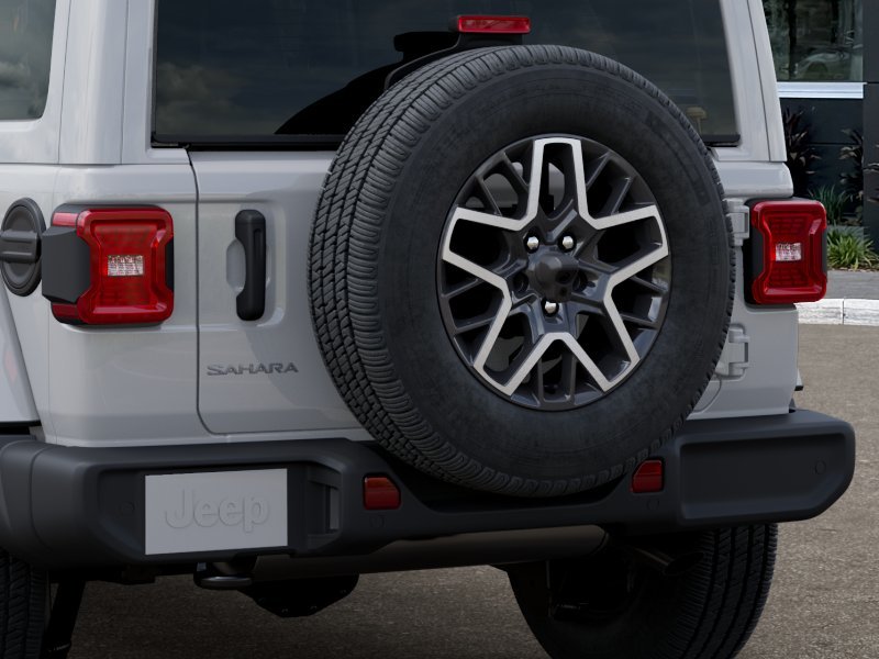 New 2026 Bright White Clear-Coat Exterior Paint Jeep Sahara image 45