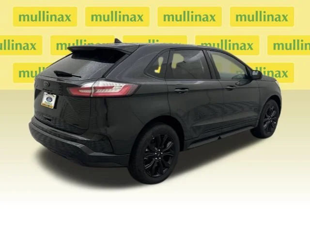 New 2024 Green Ford SE image 16