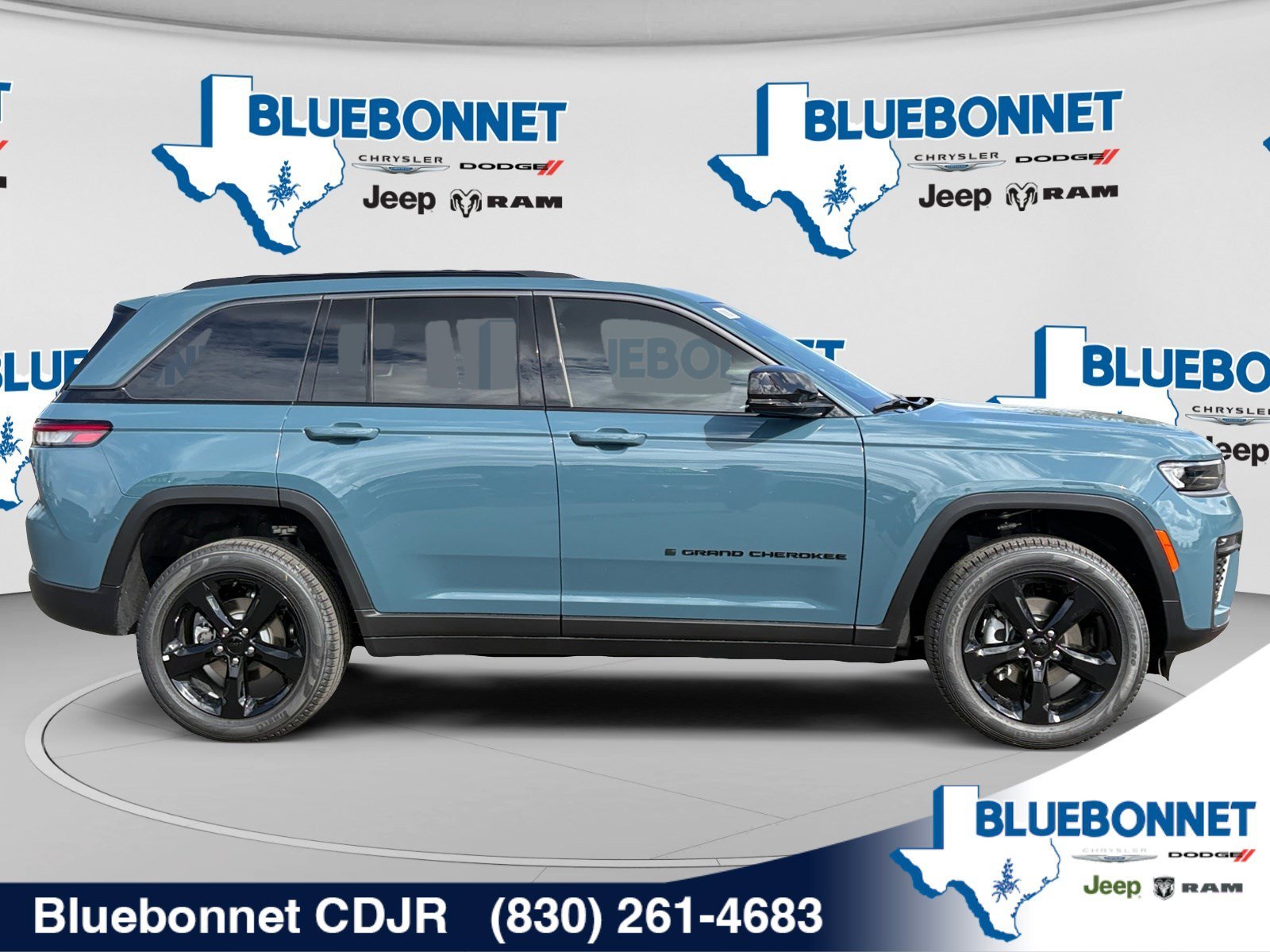 New 2026 Steel Blue Exterior Paint Jeep Limited image 4