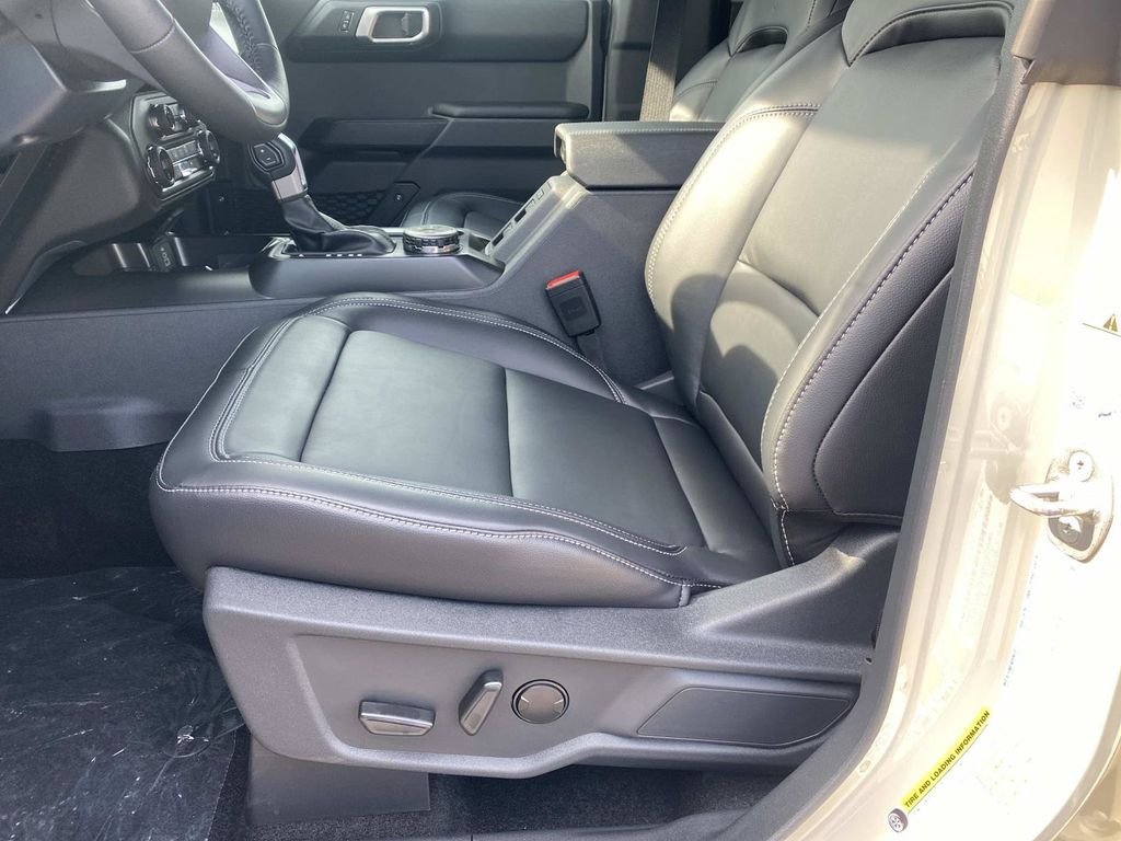 New 2026 Desert Sand Ford Outer Banks® image 12