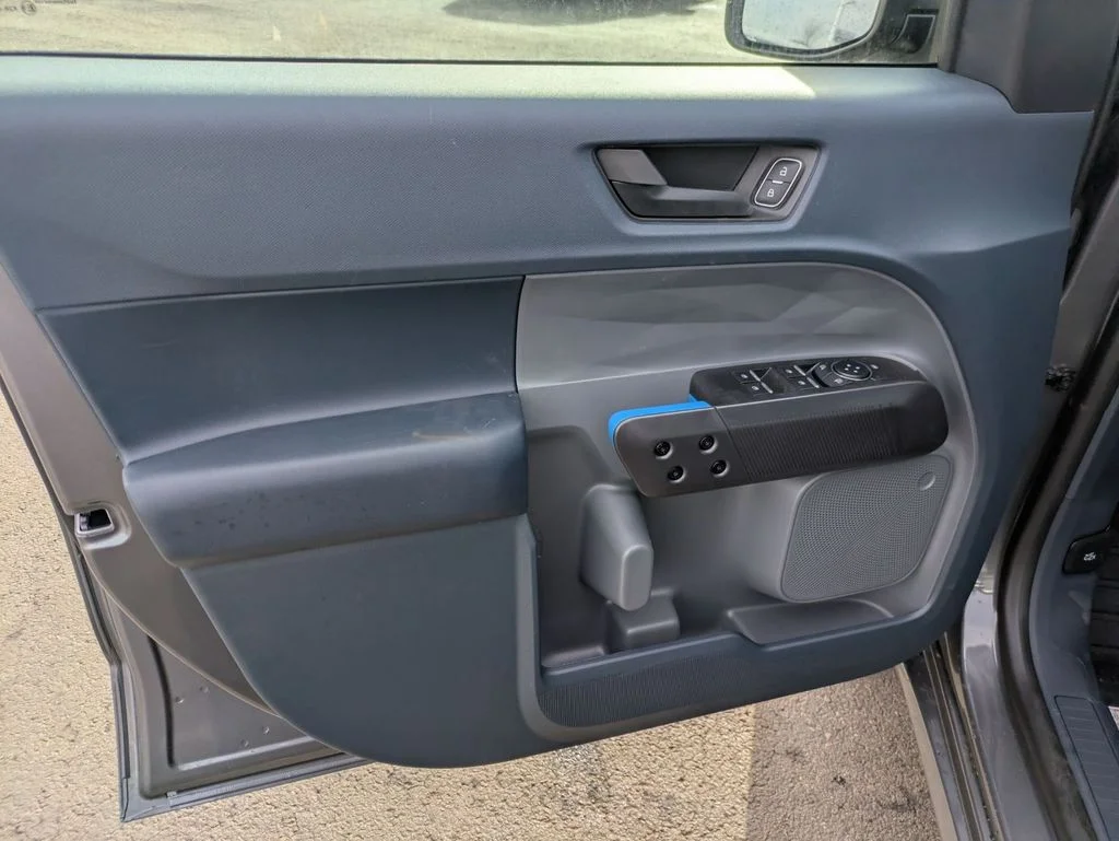 New 2026 Carbonized Gray Metallic Ford Lobo™ image 25