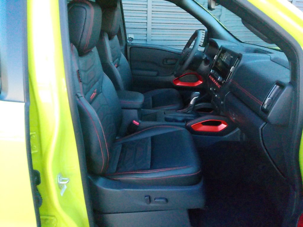 2026 Nissan Frontier PRO-X - Photo 12