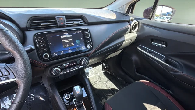 Used 2025 Kch/gray Sky P Nissan SR image 24
