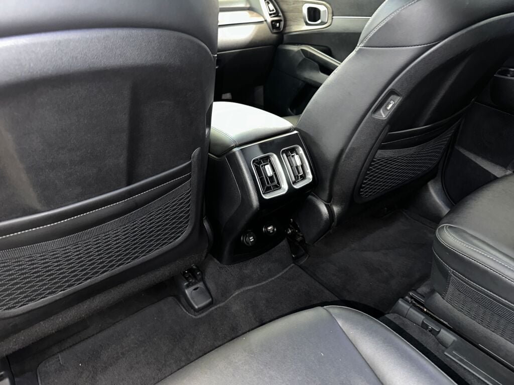 2022 Kia Sorento X-Line EX - Photo 21
