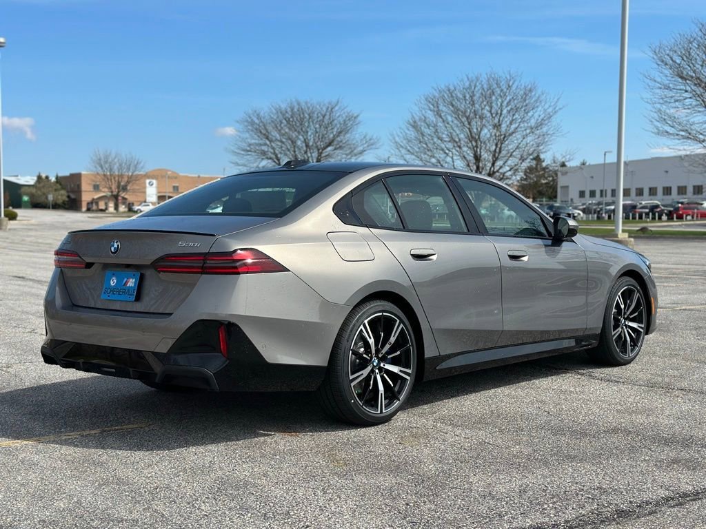 New 2026 Oxide Grey Metallic BMW 530i xDrive image 7