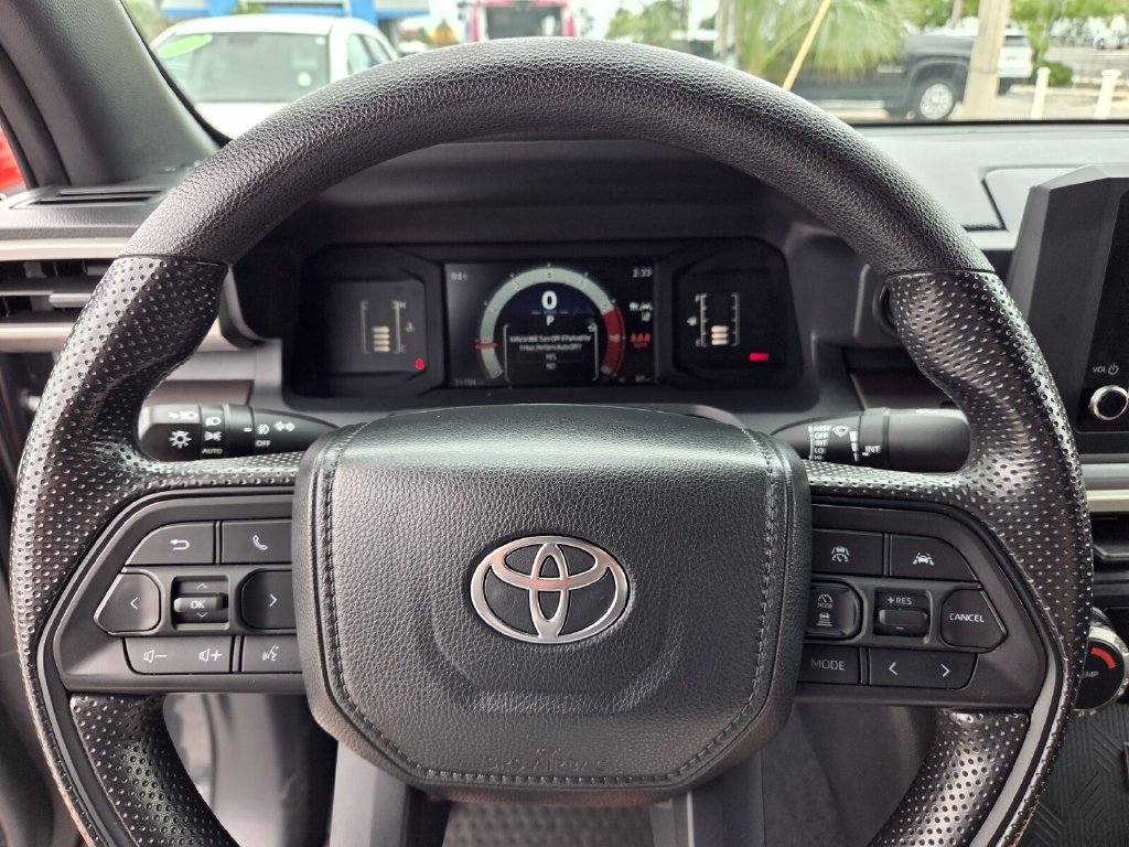 2025 Toyota Tacoma SR5 - Photo 29