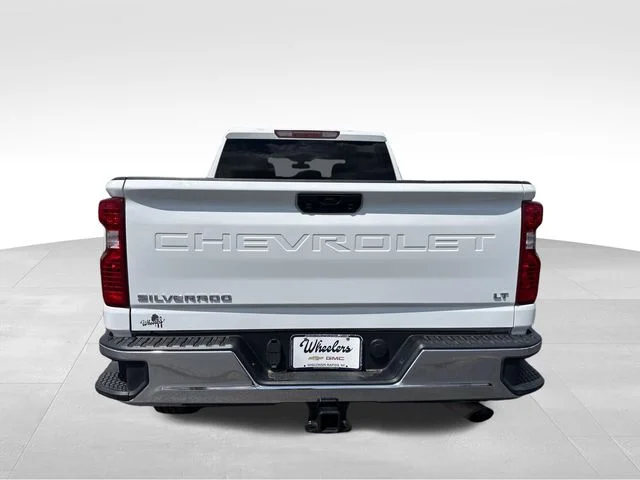 Used 2023 Summit White Chevrolet LT image 4