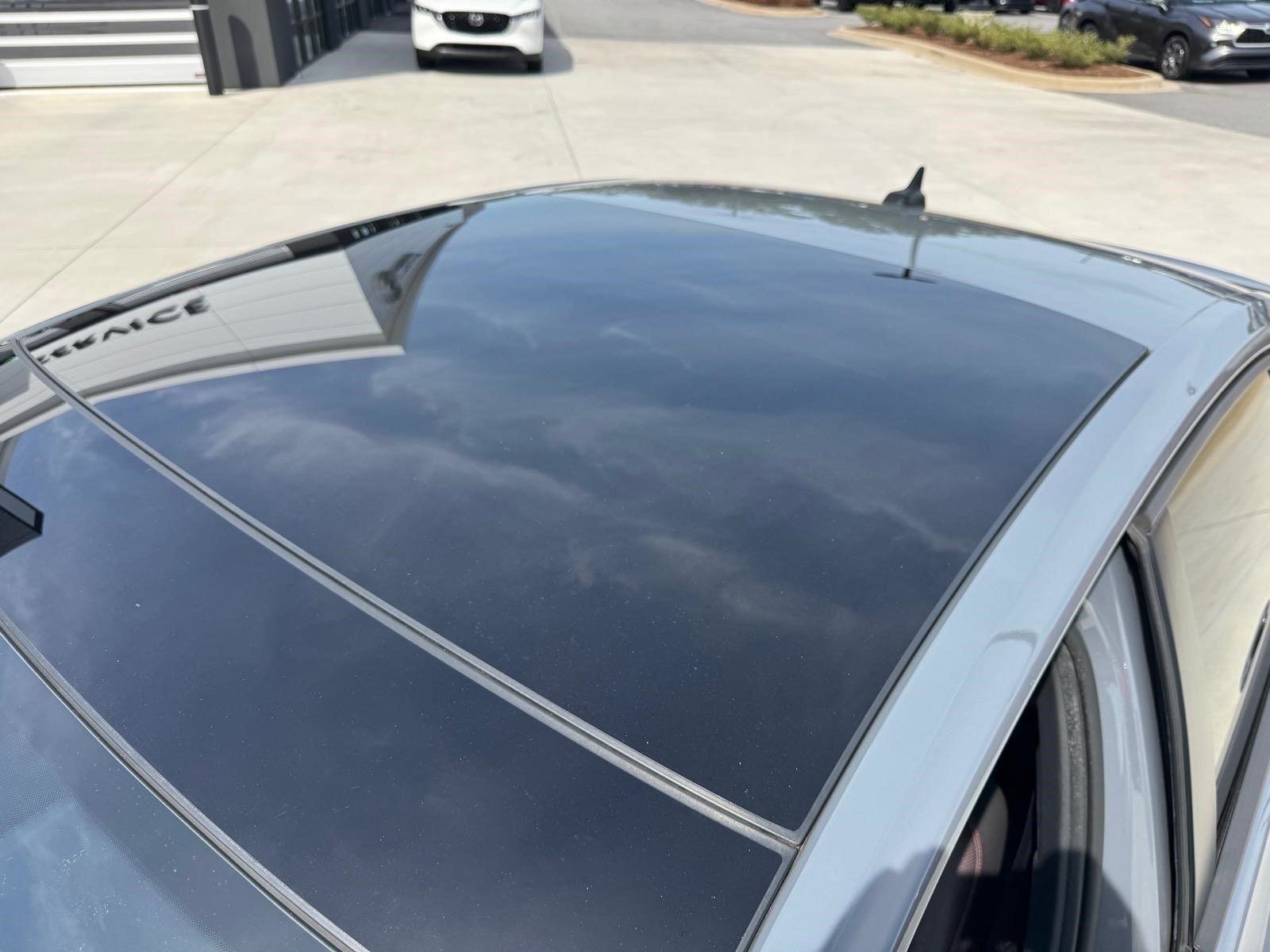 Used 2022 Pure Gray w/Black Roof Volkswagen Autobahn image 21