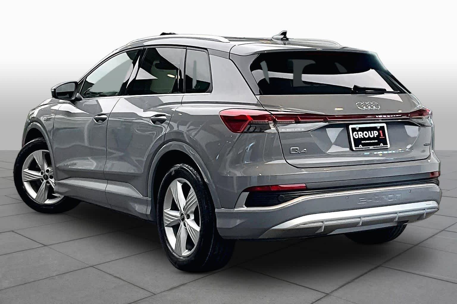 Used 2024 Pebble Gray Audi Premium image 21