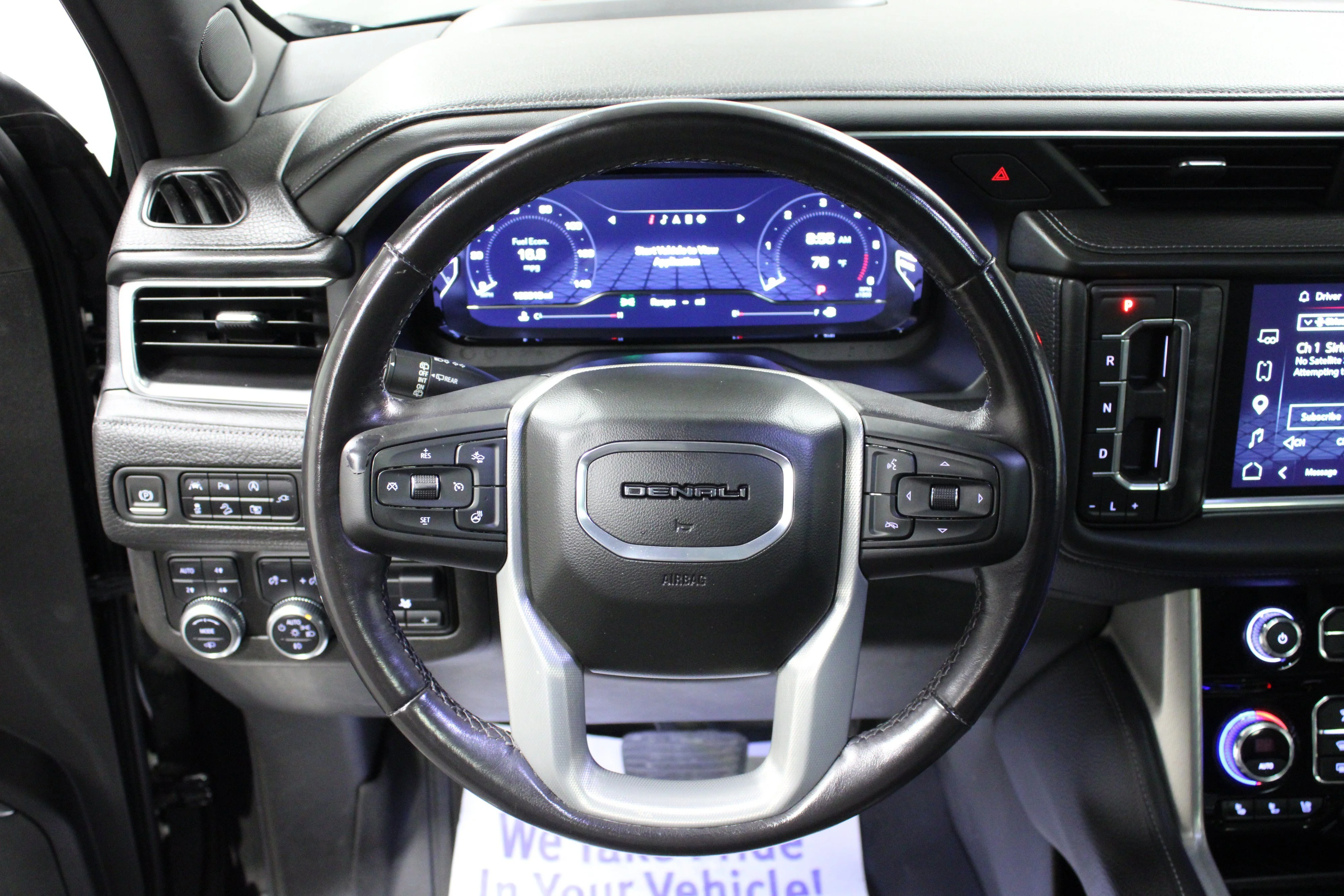 Used 2022 Onyx Black GMC Denali image 19