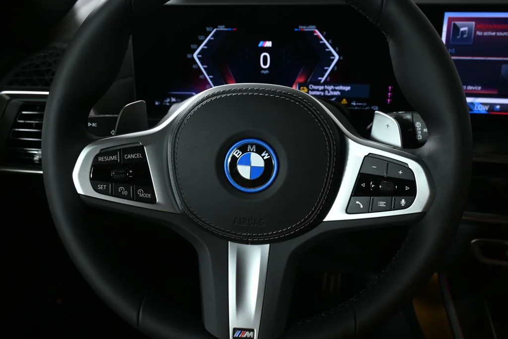 Used 2026 Black BMW xDrive50e image 19