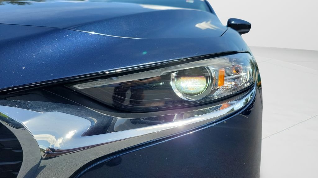 Used 2021 Blue Mazda Select image 23