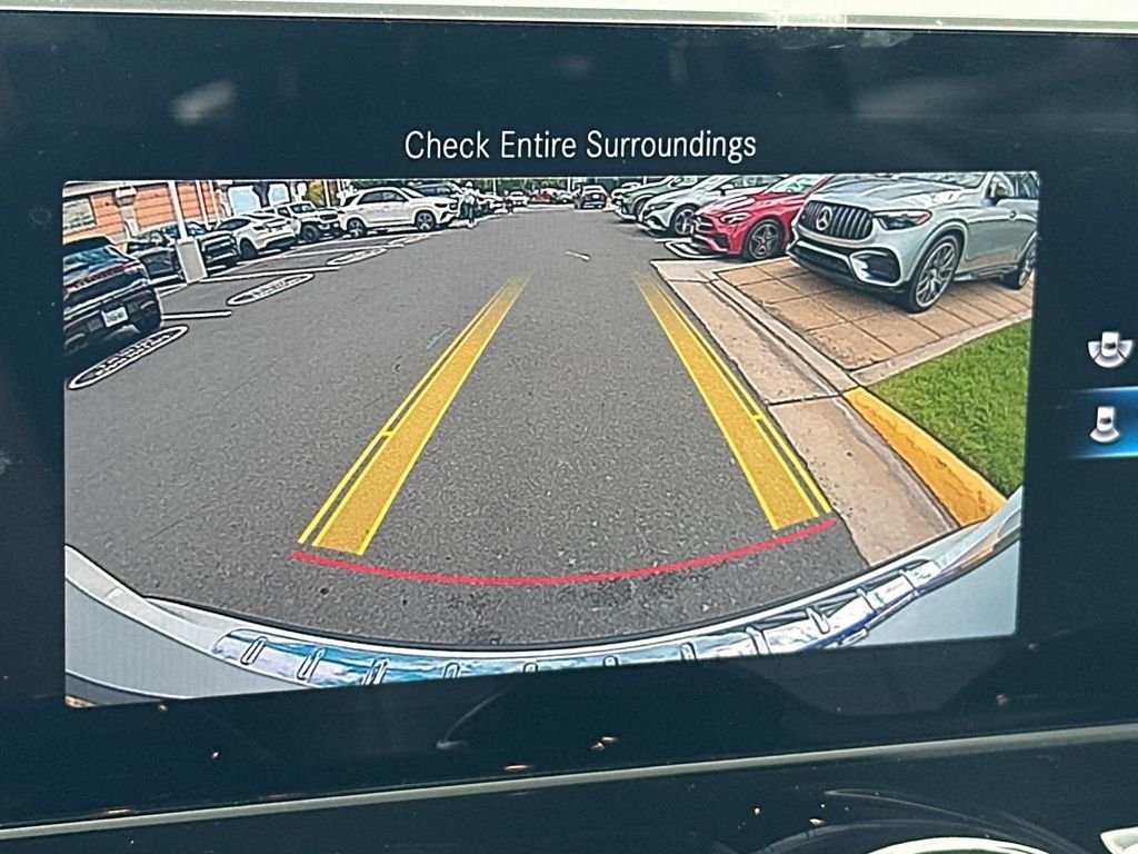 Used 2021 Polar White Mercedes-Benz GLA 250 image 19