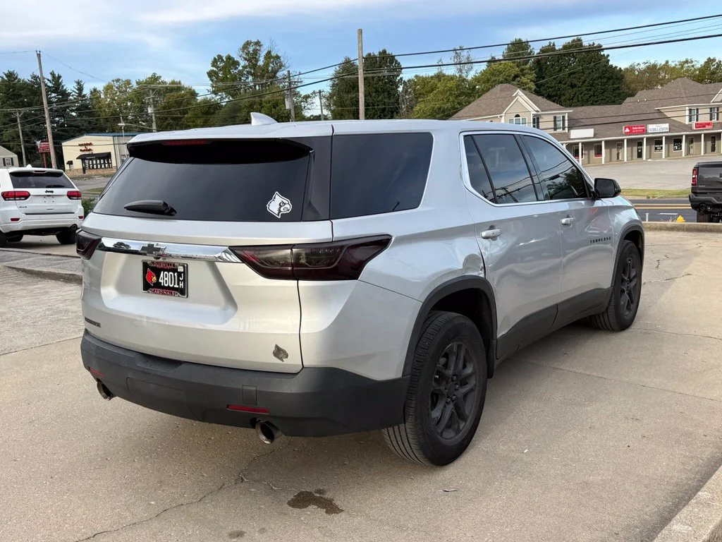 Used 2018 Silver Chevrolet LS image 6