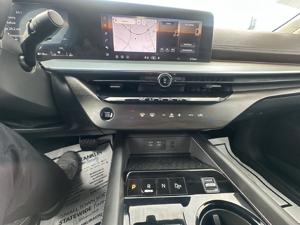 Used 2025 Red Nissan Platinum image 22