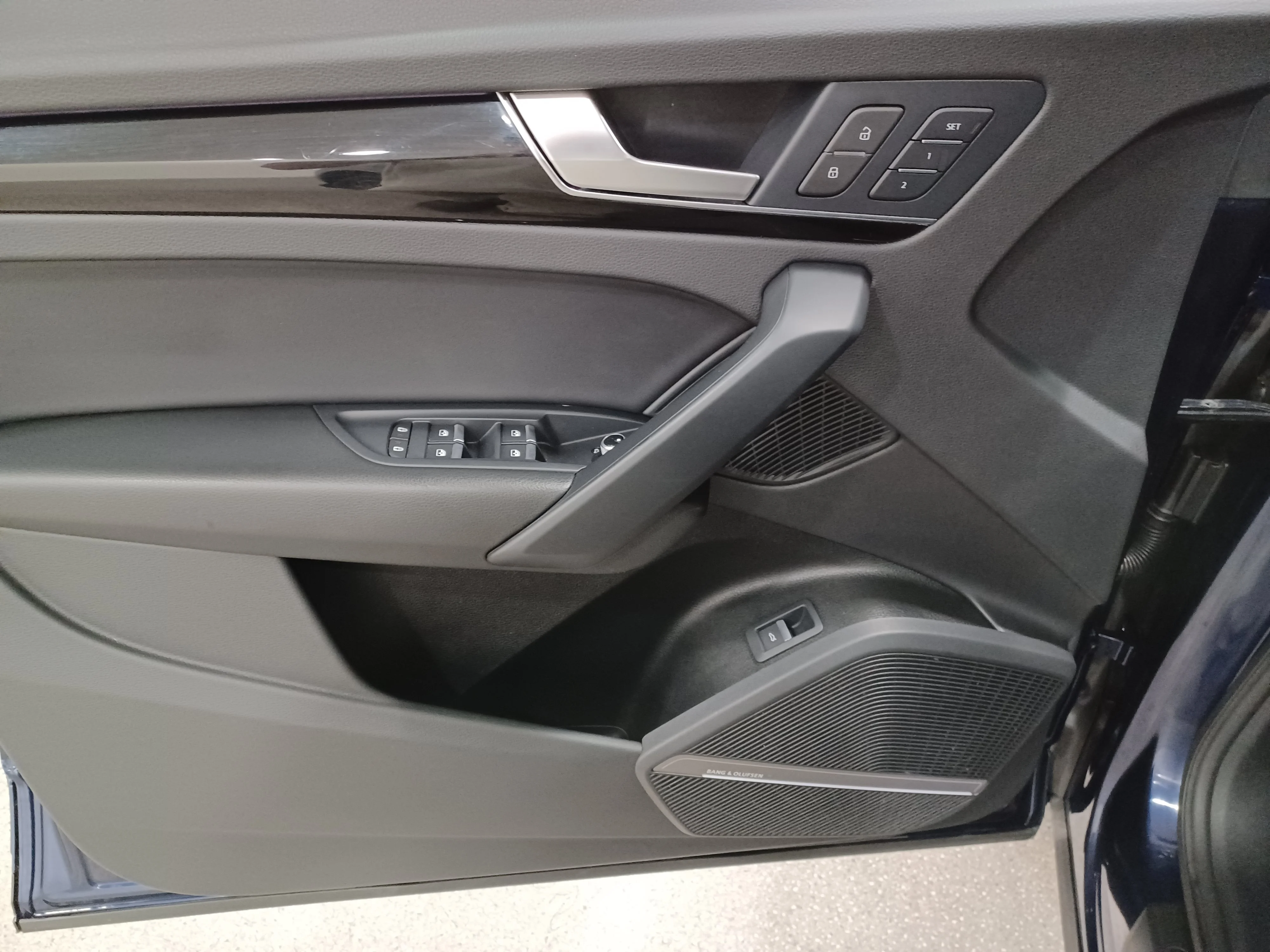 Certified Used 2022 Navarra Blue Metallic Audi Technik 45 TFSI Quattro*Adaptive Cruise | Nav | 360 Cam | Cooled Leather | Pano Roof | Htd Wheel image 8