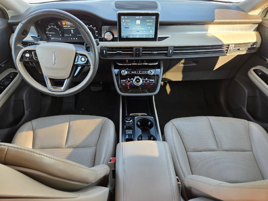 Used 2021 Brown Lincoln Standard image 18