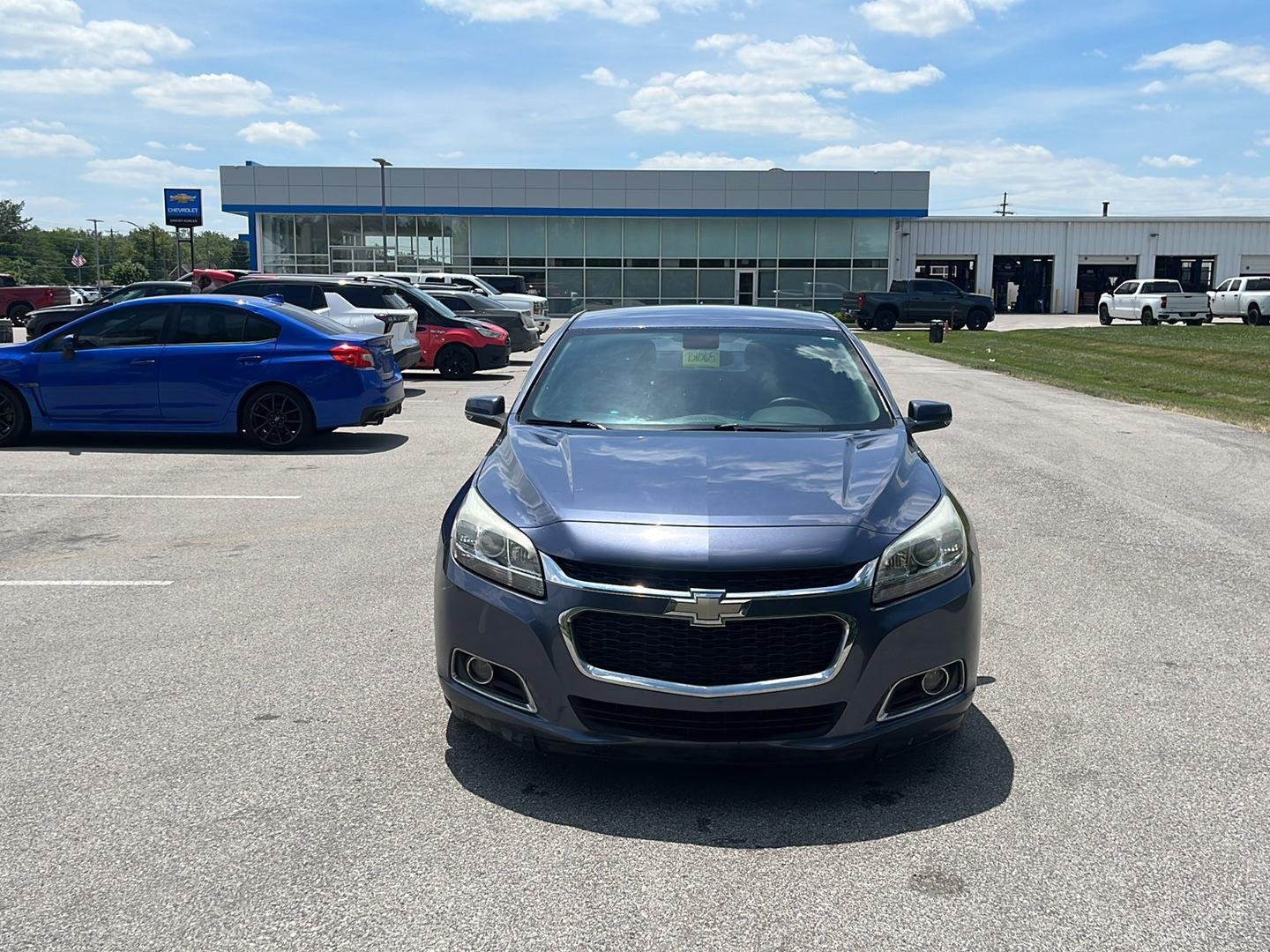 Used 2015 ATLANTIS BLUE METALLIC Chevrolet LT image 9