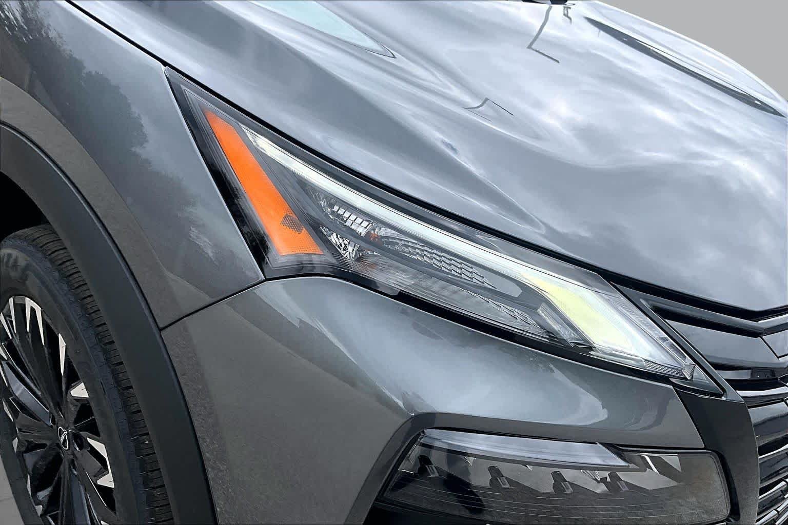 New 2027 Gun Metallic Nissan Dark Armor image 18