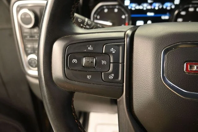 Used 2023 Green GMC AT4 image 22