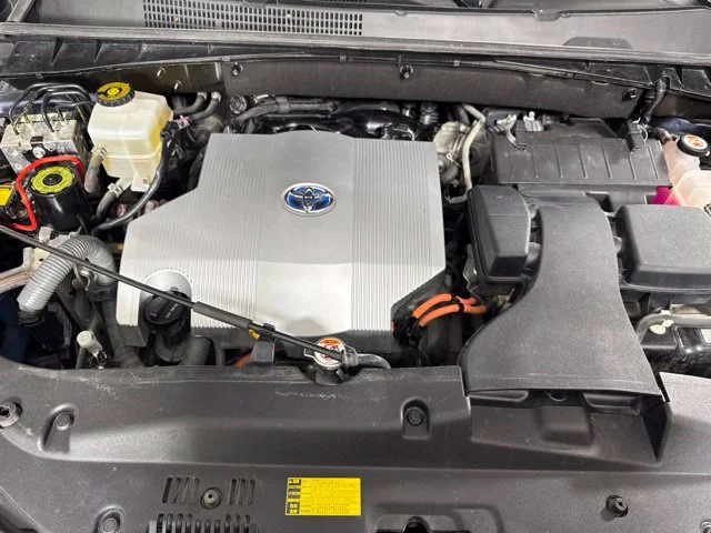 Certified Used 2018 Shoreline Mist Toyota XLE image 9