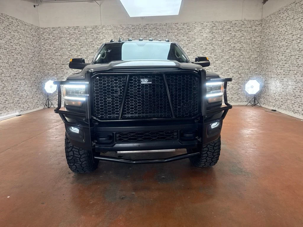 Used 2020 Billet Silver Metallic Clearcoat Ram Tradesman image 2