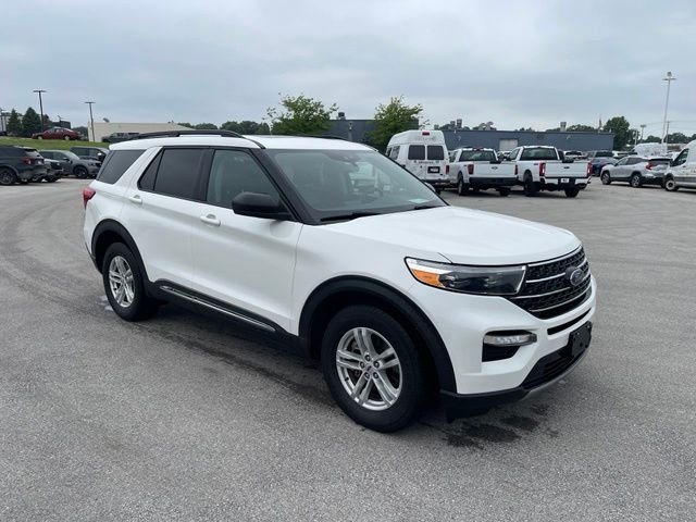 2021 Ford Explorer XLT 4WD's photo