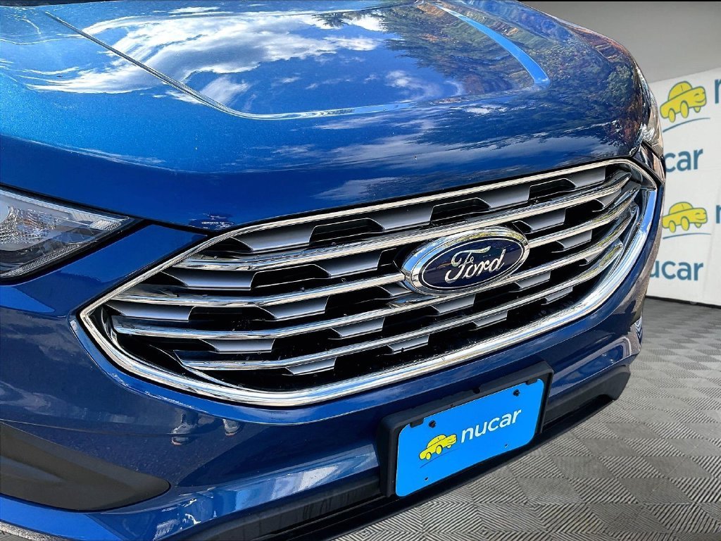 Used 2020 Blue Metallic Ford SE image 32