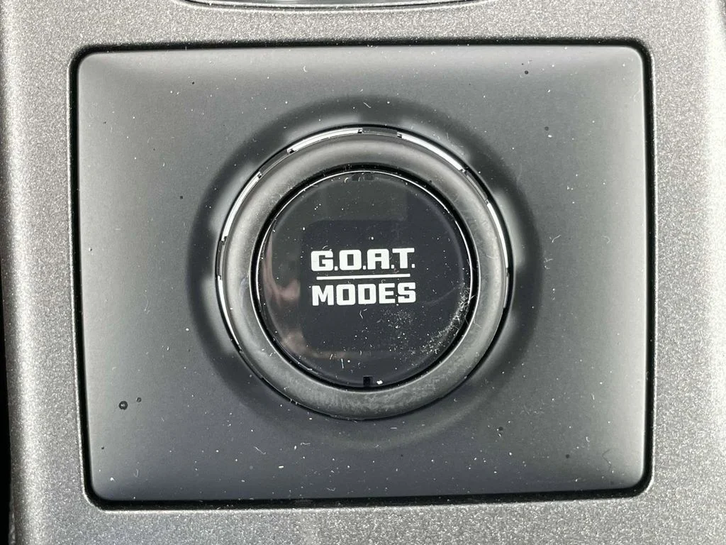 New 2025 Carbonized Gray Metallic Ford Outer Banks® image 22
