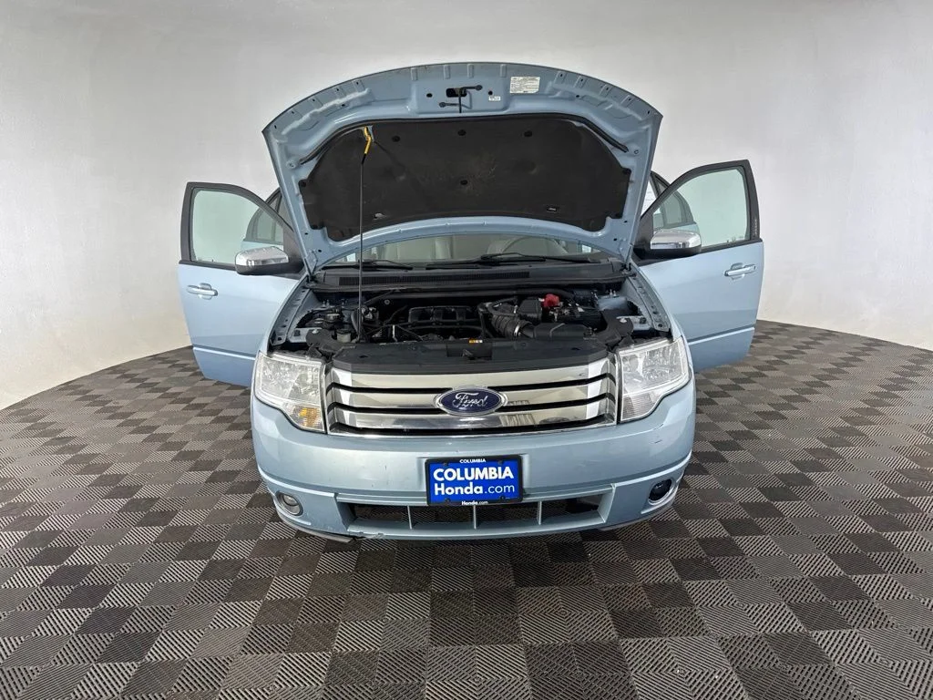 Used 2008  Ford Limited image 12