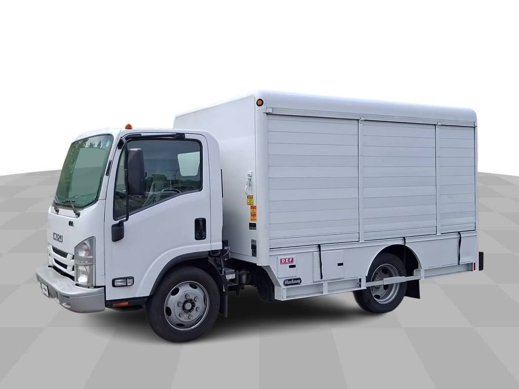 Used 2016 White Isuzu IBT PWL image 8
