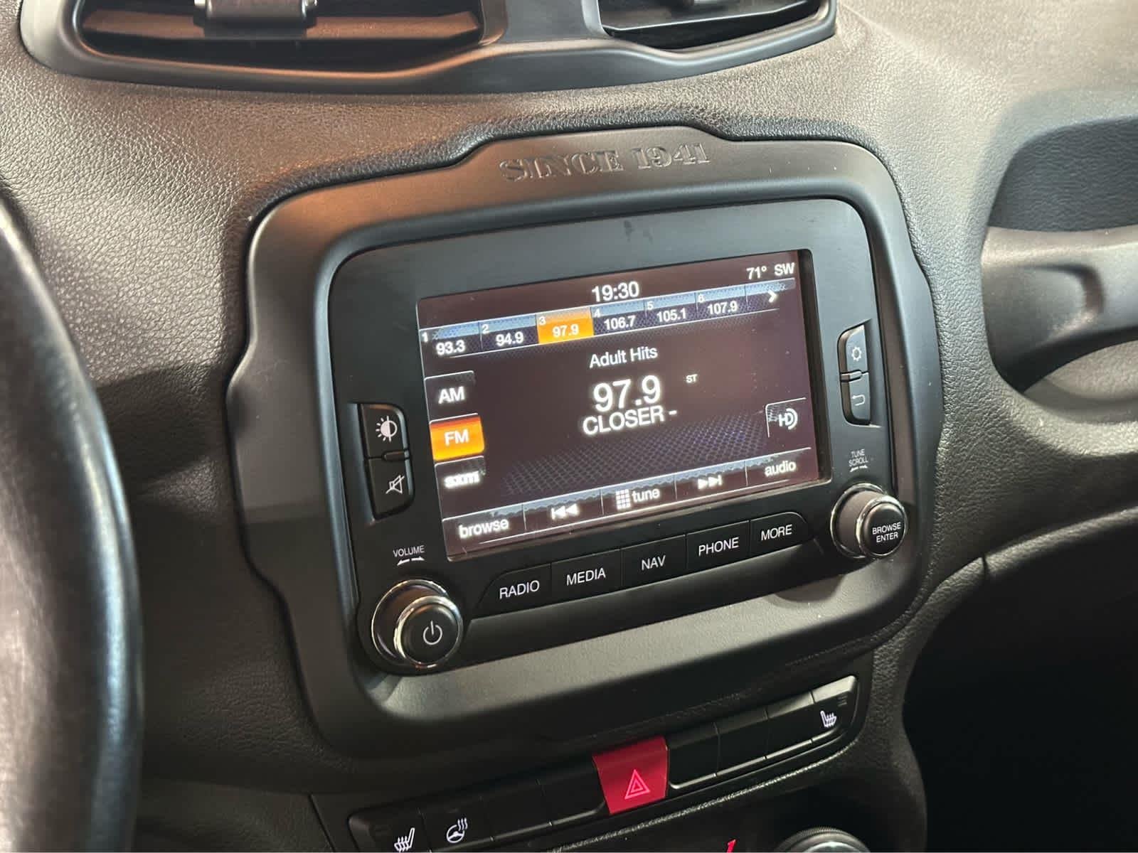 2016 Jeep Renegade Trailhawk - Photo 29