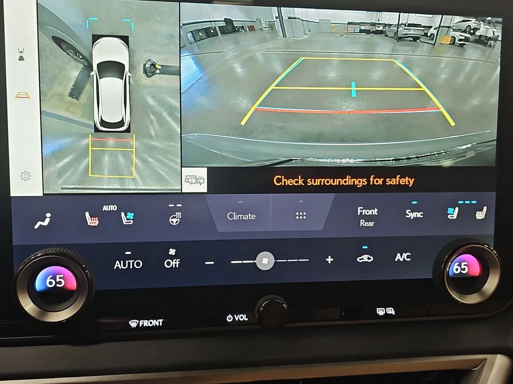 New 2026 Iridium Lexus PREMIUM PLUS image 22