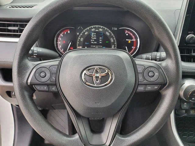 Certified Used 2025 White Toyota XLE image 39
