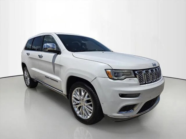 Used 2018 Ivory 3-Coat Jeep Summit image 7