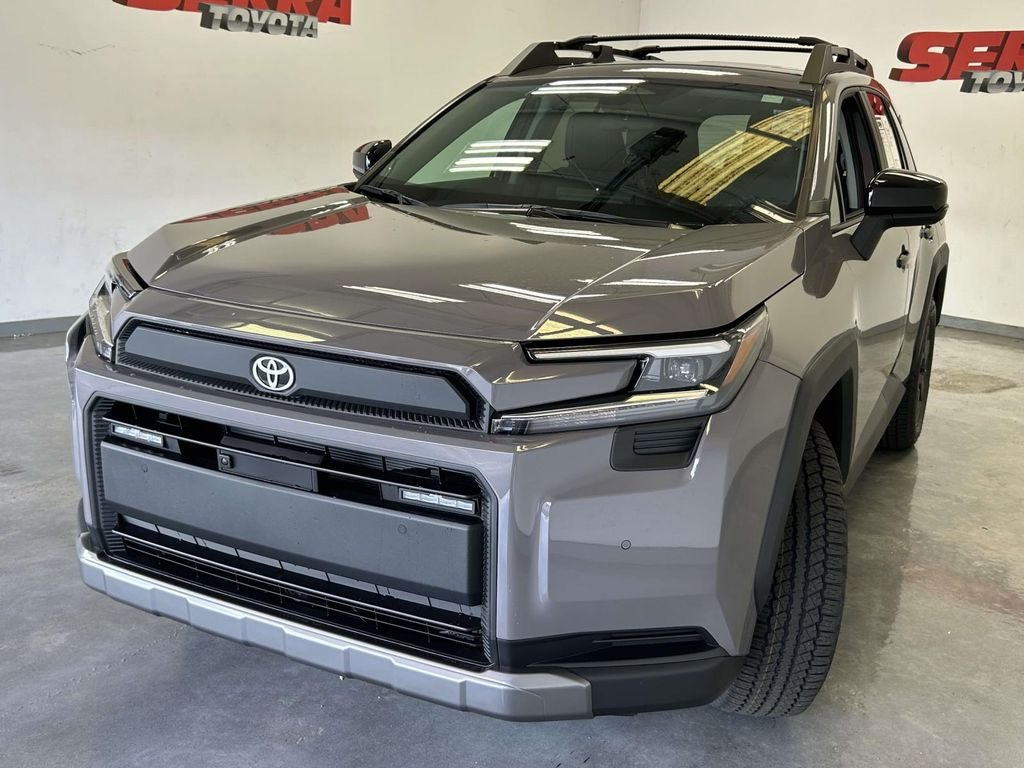 Used 2026  Toyota Woodland image 7