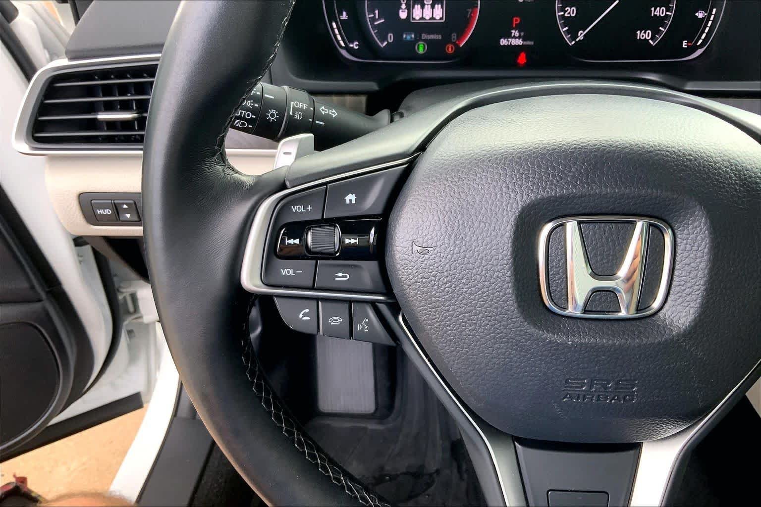 Used 2022 Platinum White Pearl Honda Touring image 22