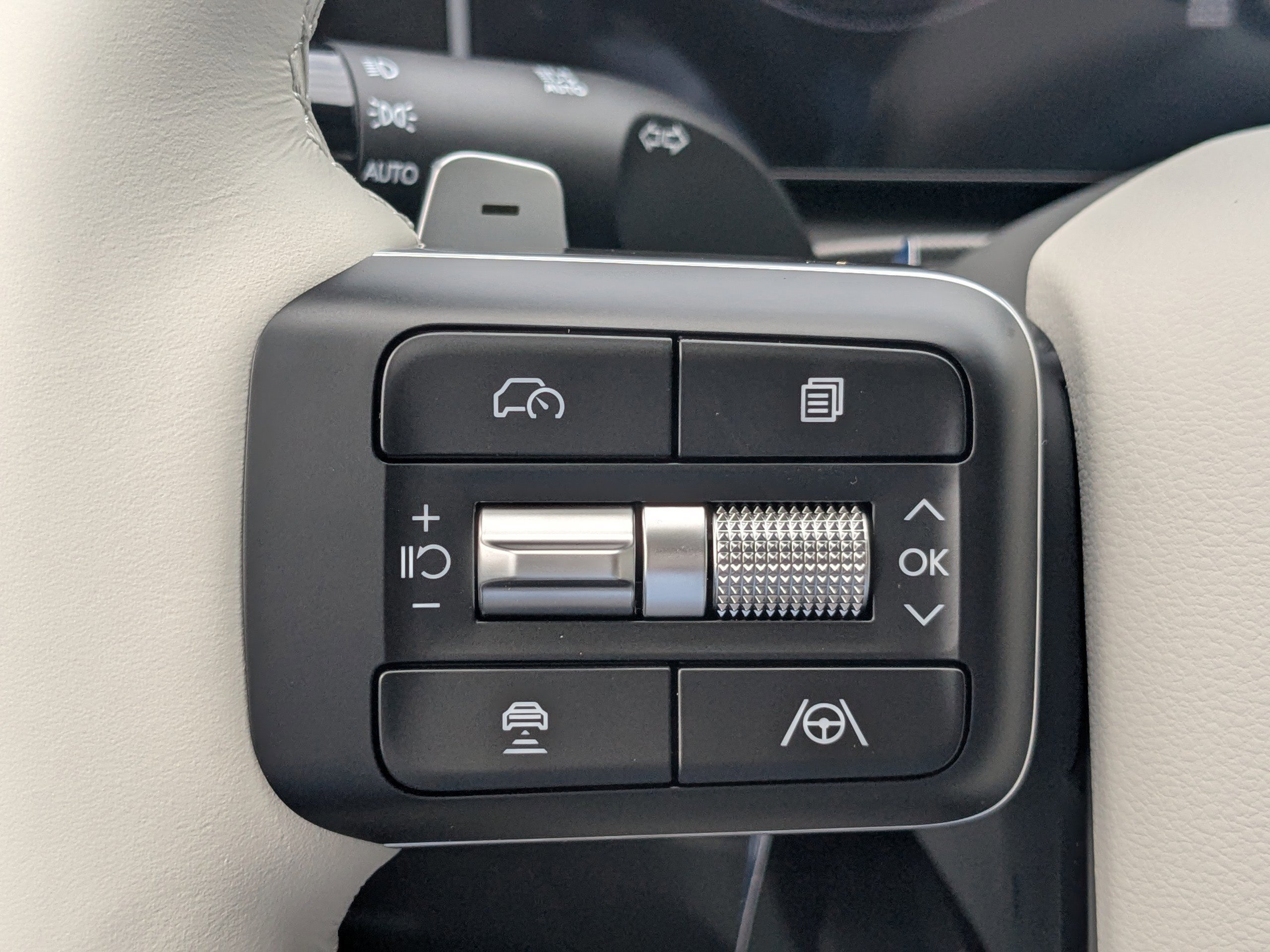 New 2026 Rockwood Green Hyundai SEL image 25