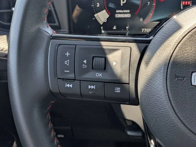 2025 Nissan Kicks SR - Photo 19