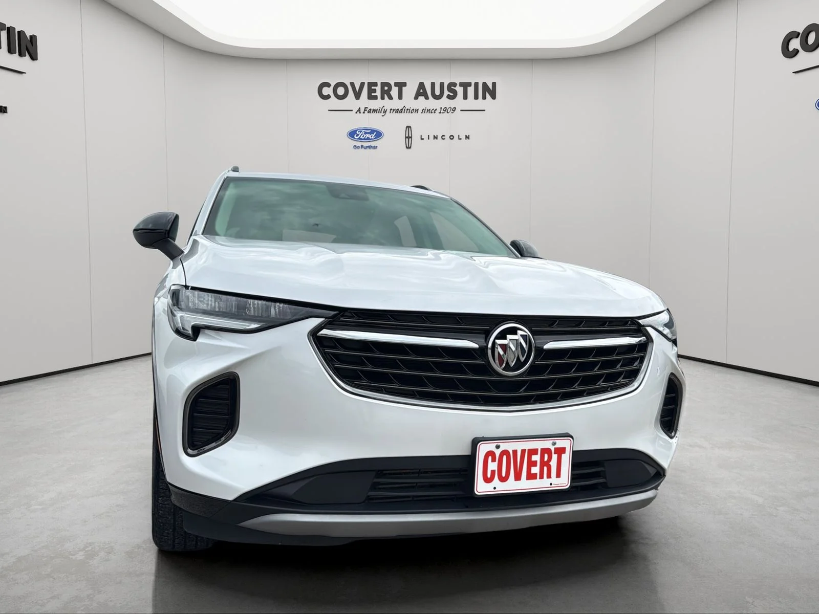 Used 2023 White Buick Preferred image 8