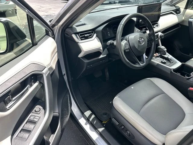 Used 2023 Silver Toyota Limited image 9