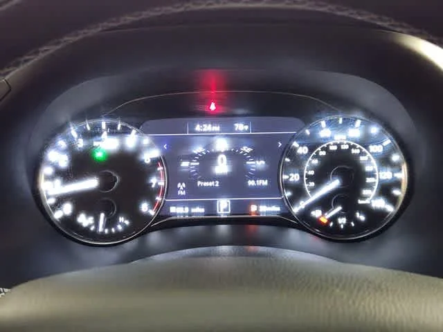 Used 2020 Hermosa Blue INFINITI LUXE image 16