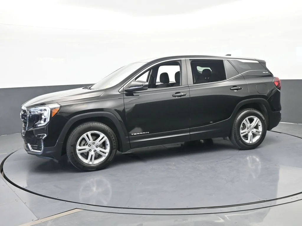 2023 GMC Terrain SLE FWD's photo