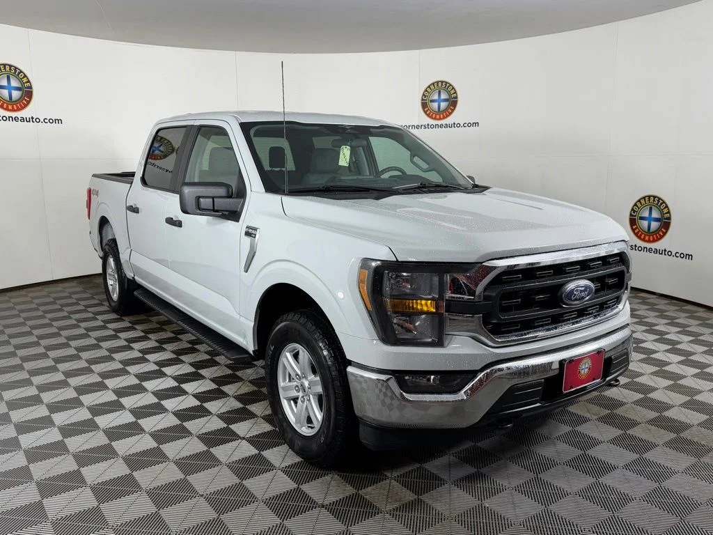 Used 2023 Gray Ford XLT image 18