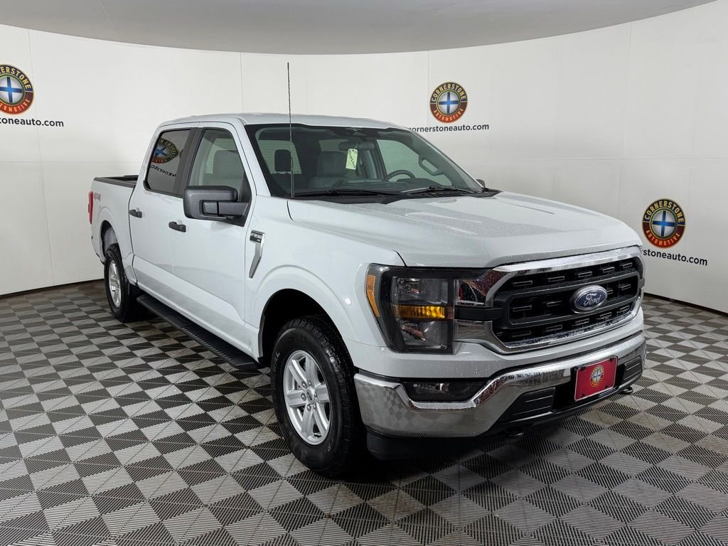Used 2023 Gray Ford XLT image 18